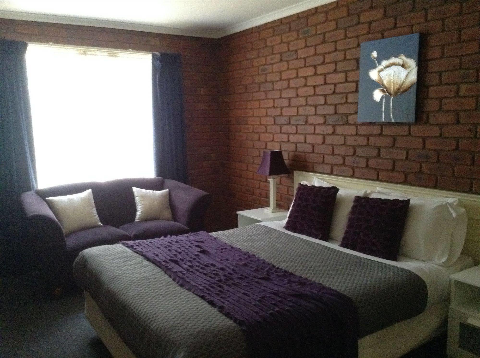 Melton Motor Inn And Apartments Eksteriør billede